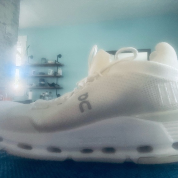 On Running White Athletic Shoes - Picture 2 of 7